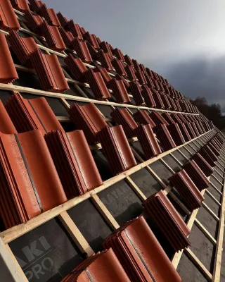 Takbyte i Laholm och Båstad